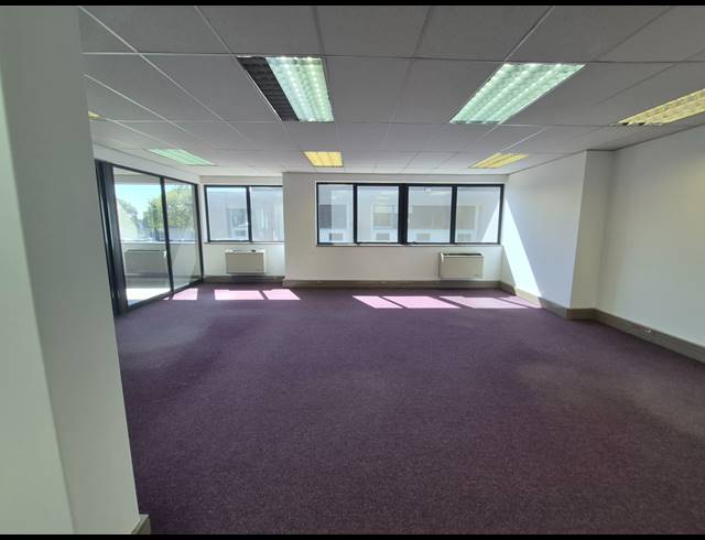 550M² OFFICE TO LET IN MORNINGSIDE